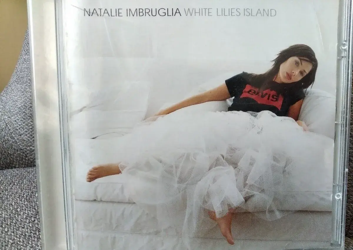 Natalie Imbruglia - White Lilies Island