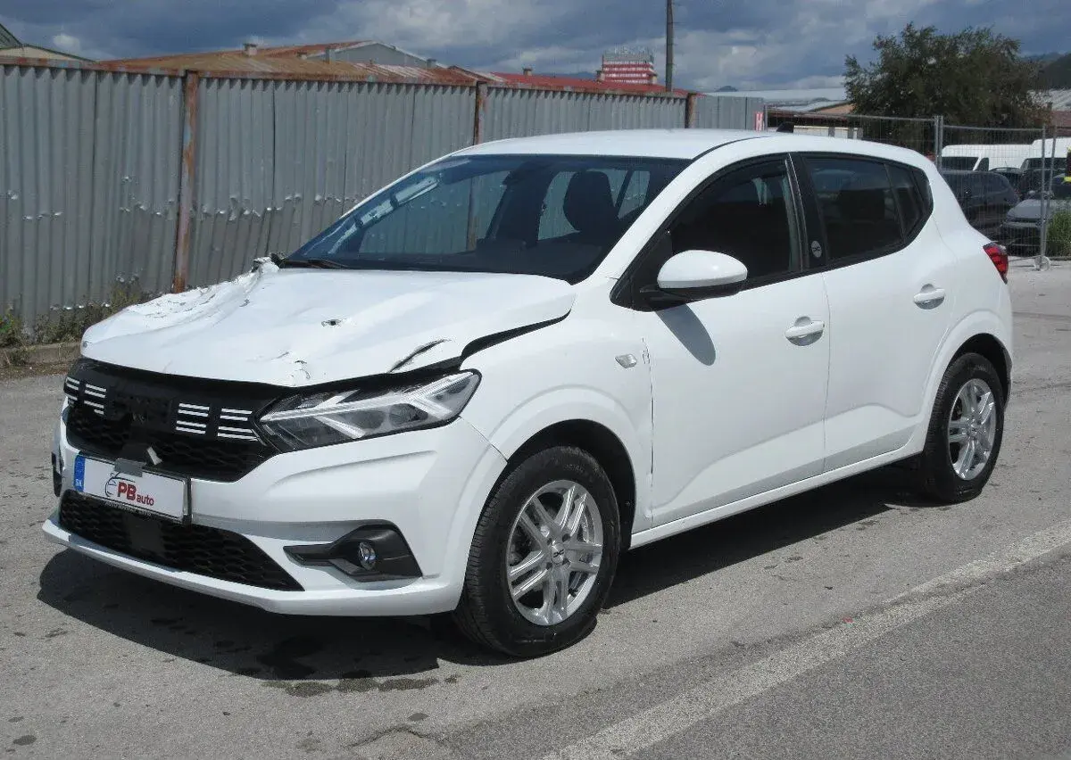 Dacia Sandero – 33 754 km