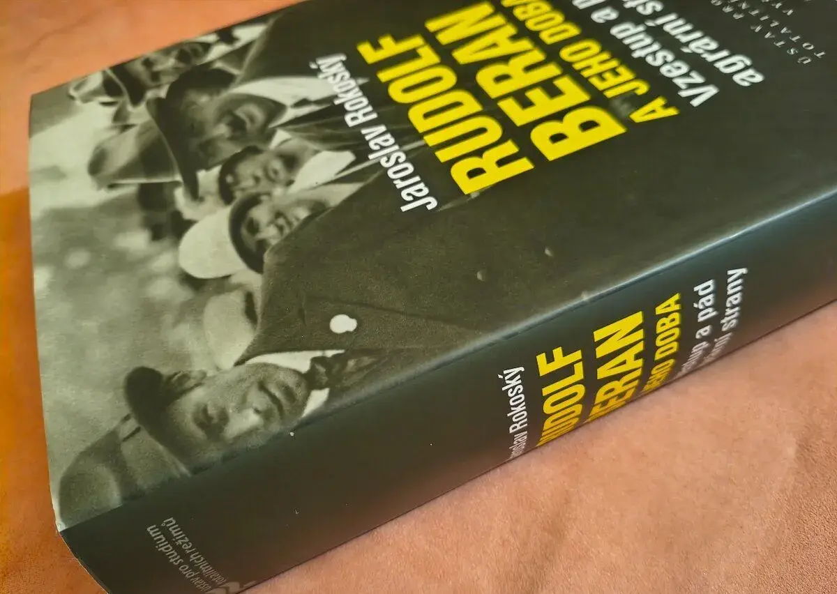 Rudolf Beran a jeho doba, Rokoský, 900 s.