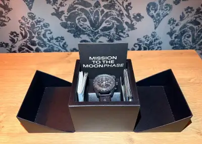 Swatch x Omega Mission to the Moonphase Snoopy