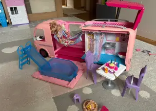 Barbie karavan