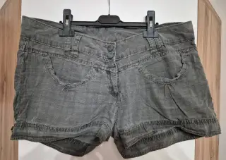 Krátke bedrové nohavice veľ. 38/40