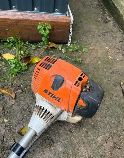 Motorový krovinorez STIHL FS 130