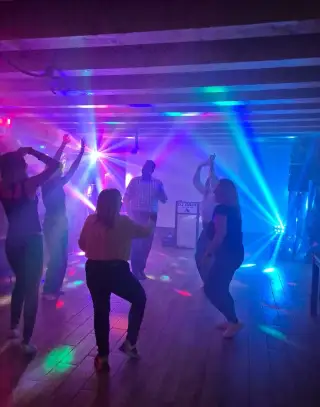 DJ Oslavy,Svadby,Firemne vecierky