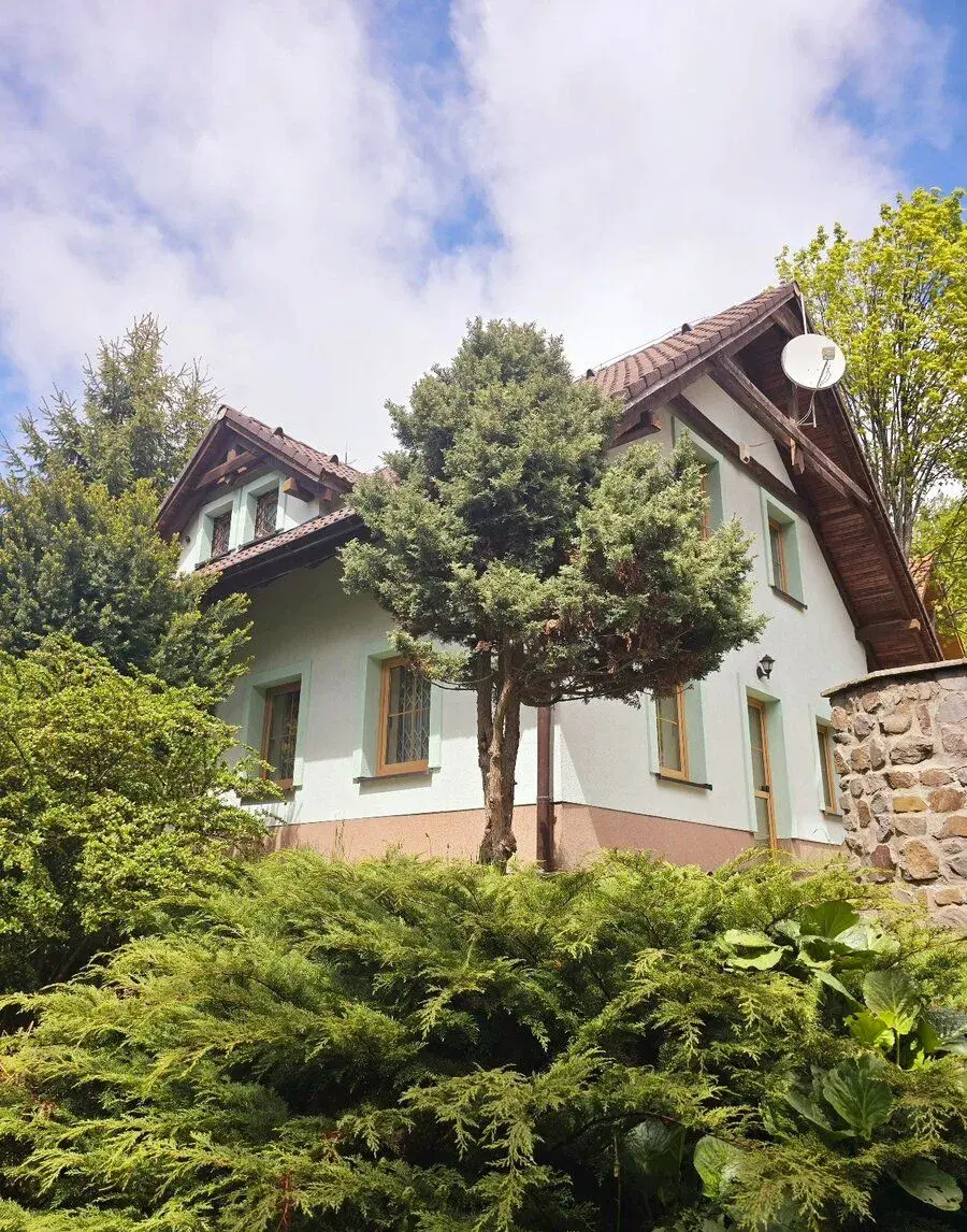 Murovaná chata Krahule, 200 m od lyžiarskeho svahu