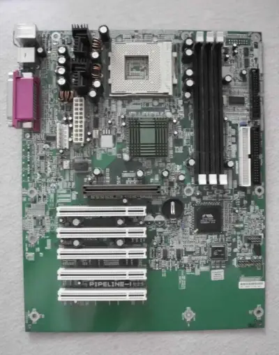 Historické základné dosky Slot 1, Socket A, 478, LGA775