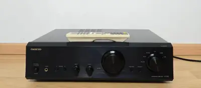 Onkyo A-9355 /Phono