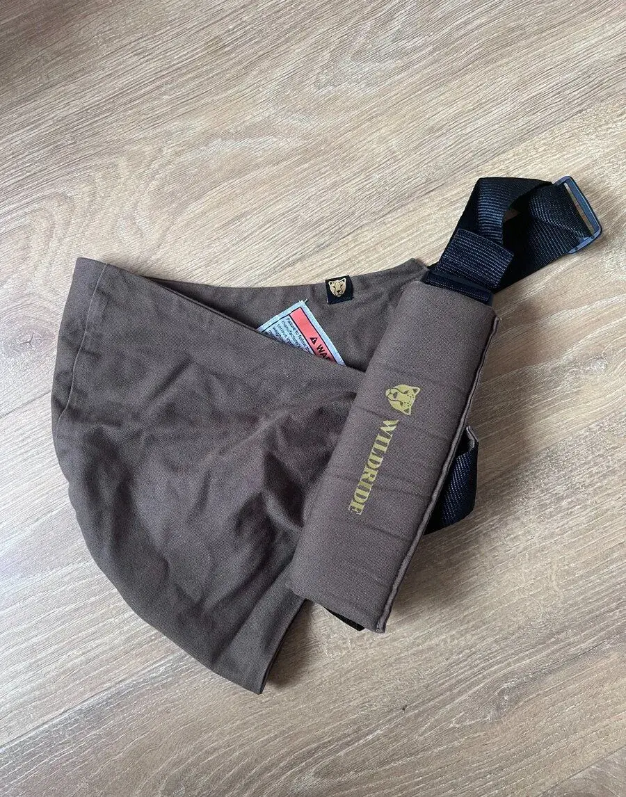 WildRide Toddler Carrier – nosič na bok pre batoľatá, hnedý
