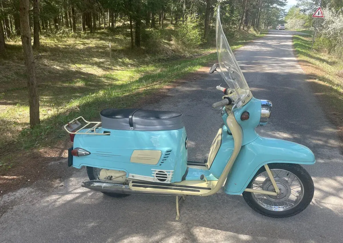 Manet Tatran 125