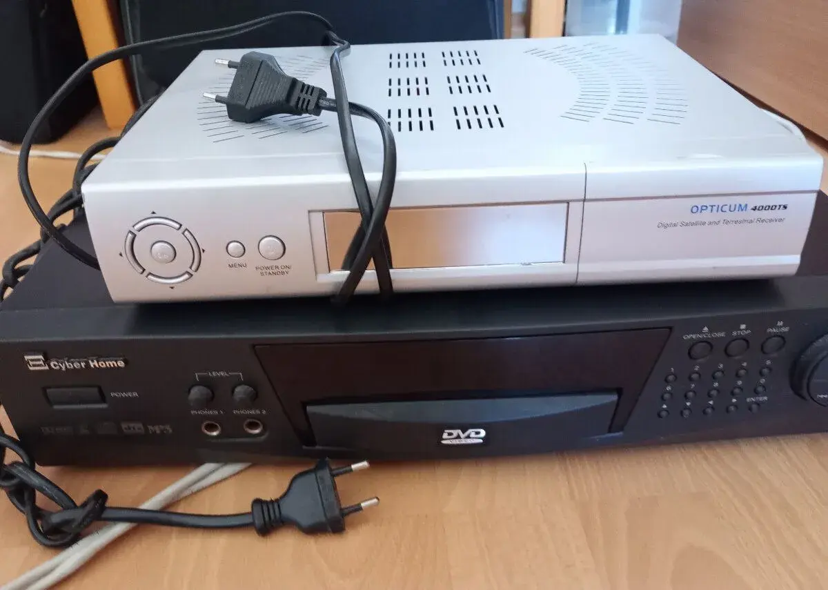 CyberHome,OPTICUM, dialkové ovládače,settopboxy