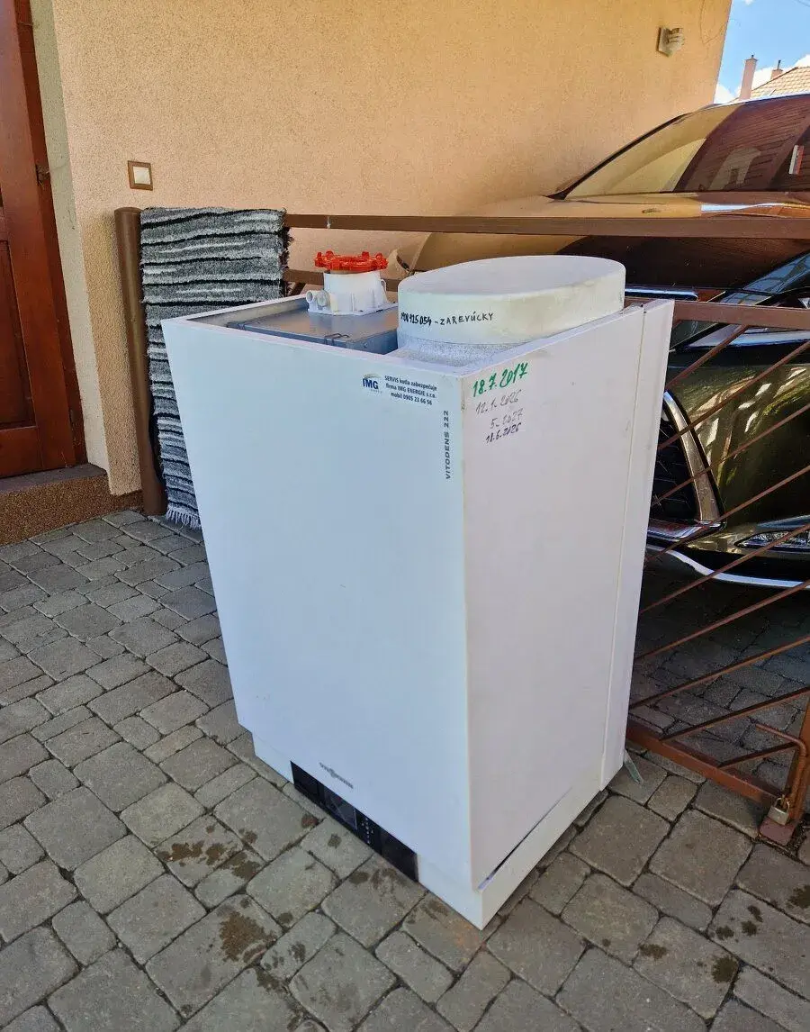 Viessmann Vitodens 222-W WS2B – funkčný s chybou / na diely