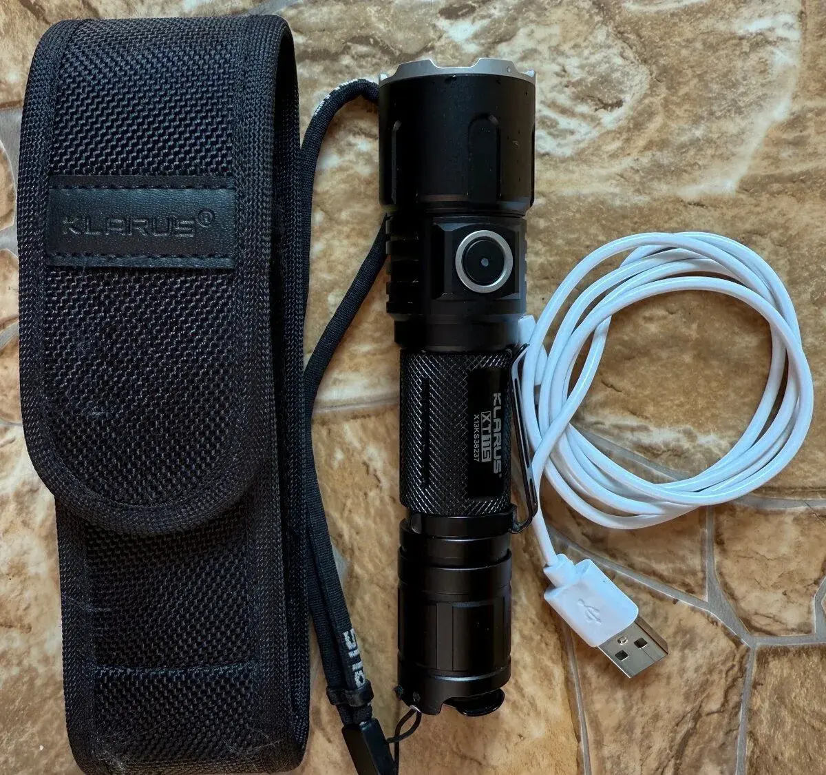 LED baterka Klarus XT11S USB