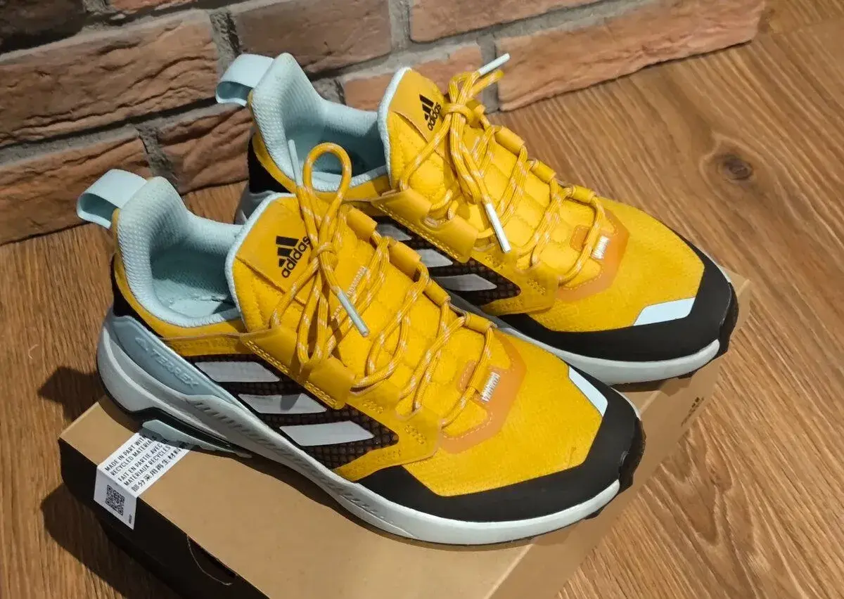 Adidas Terrex / Dámske topánky / tenisky