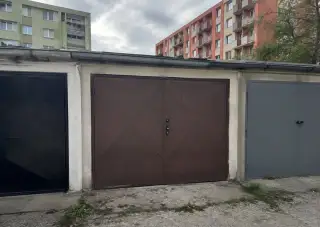 Záujem o kúpu klasickej garáže Poprad