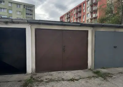 Záujem o kúpu klasickej garáže Poprad