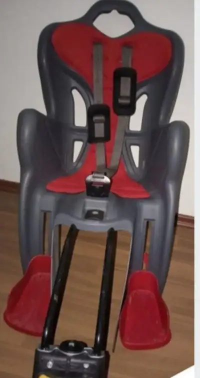Cyklosedačka zadná .
