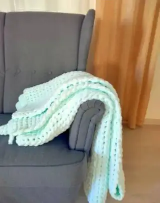 nova veľká pletena puffy deka