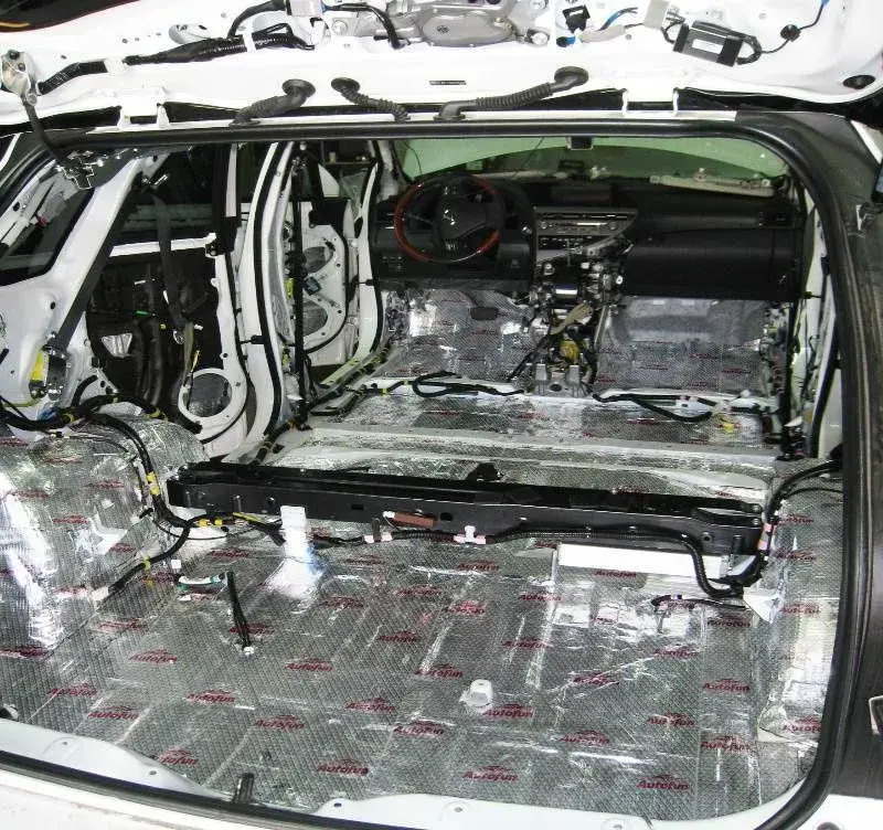 Kvalitne tlmenie(odhlucnenie) STP AUTOFUN 2,0mm