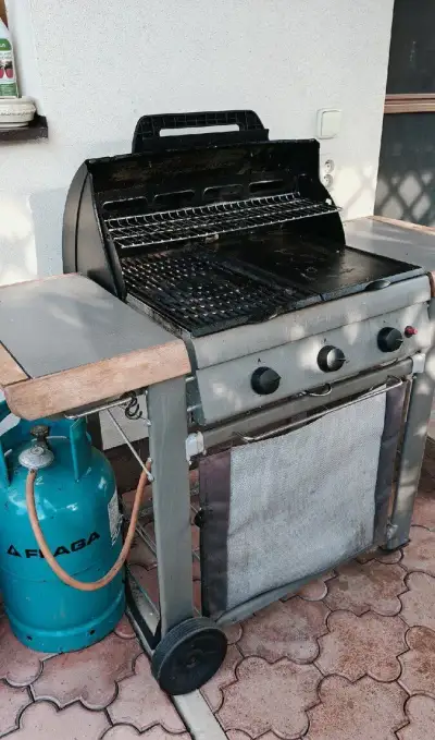 Plynový gril Campingaz Adelaide 3 Classic L + plynová bomba