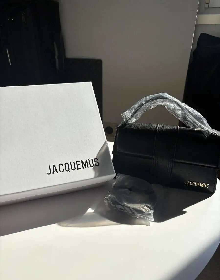 Jacquemus large Le Grand Bambino shoulder bag