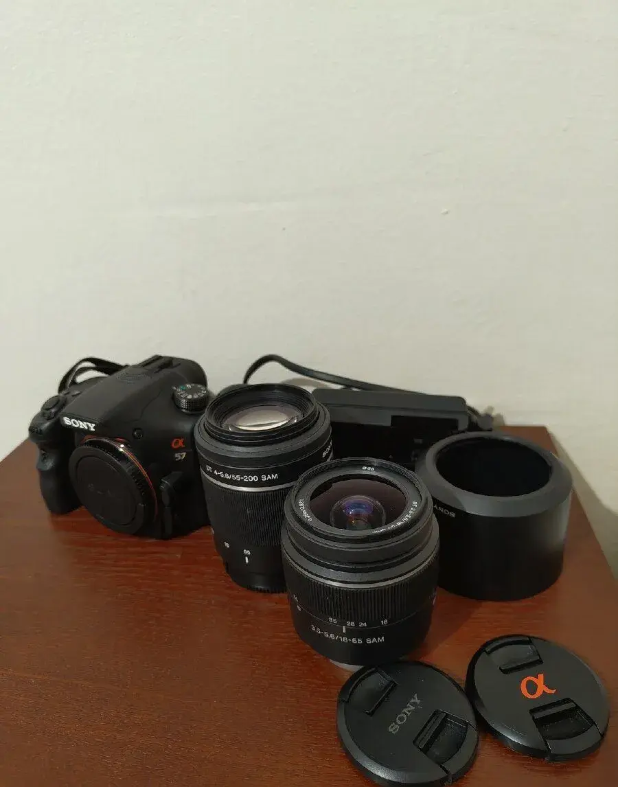 Sony A57 + 18-55 + DT 55-200