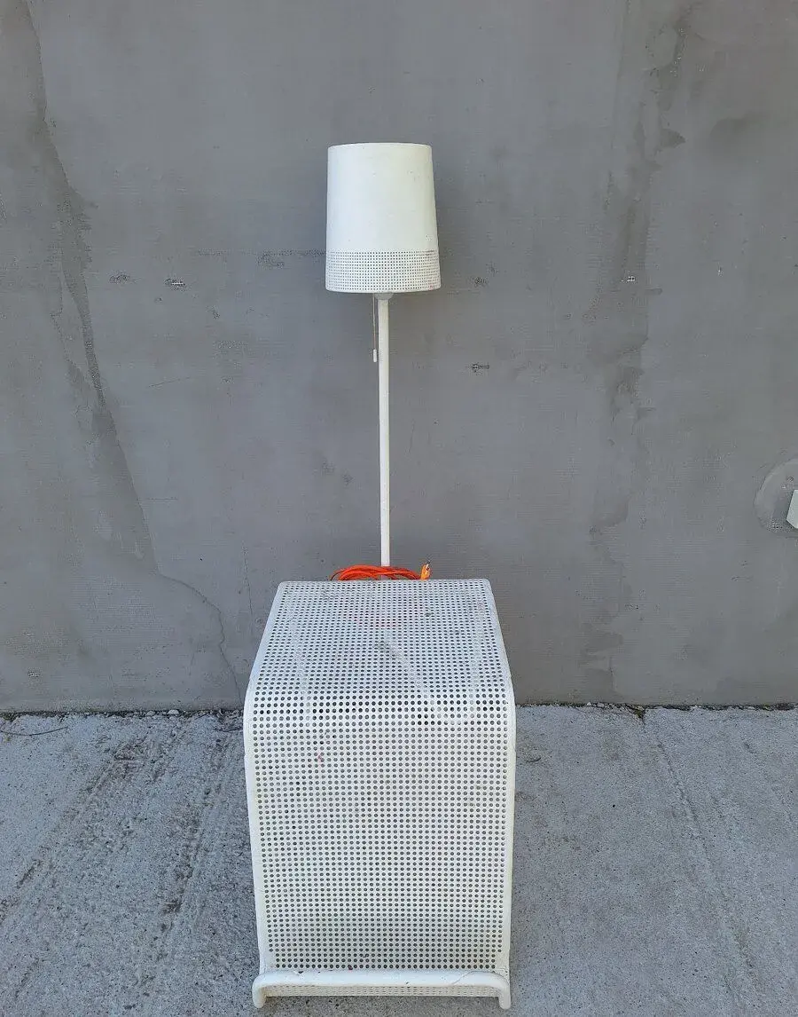 Lampa na čítanie so sedením