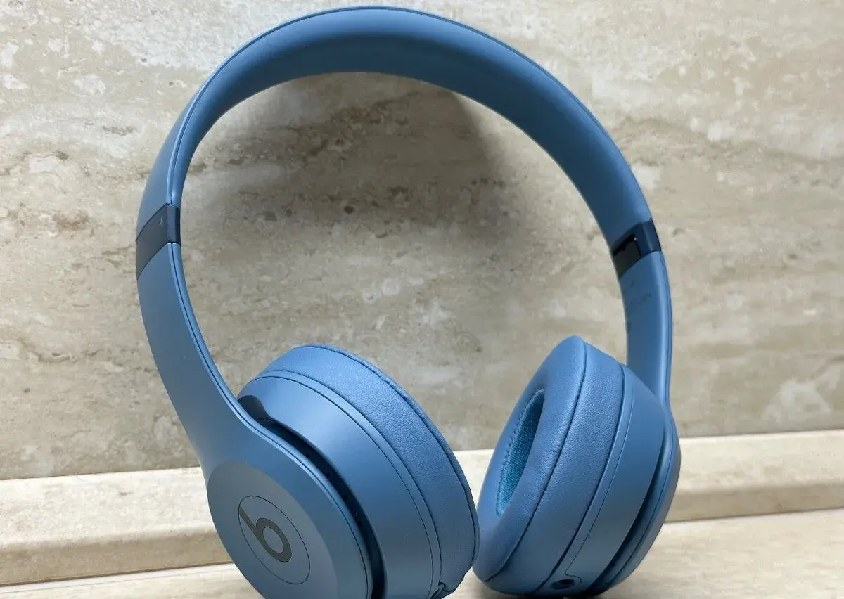 Beats Solo 4 Blue