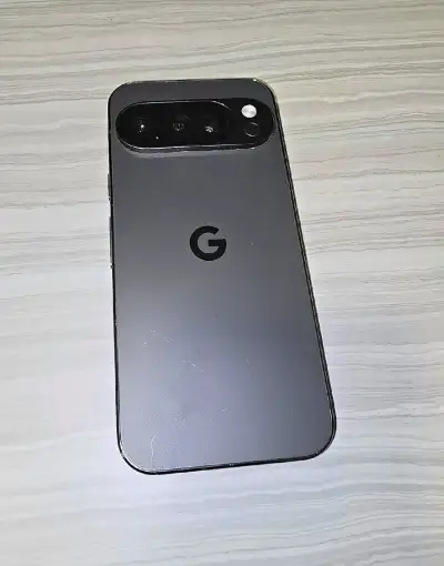 Google Pixel 10 Pro 256 GB Obsidian – záruka do 12/2027