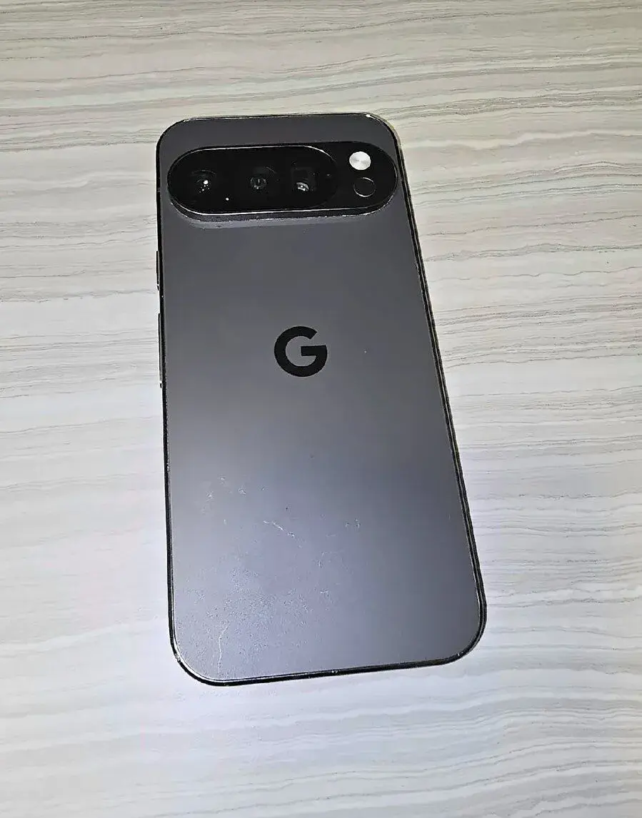 Google Pixel 10 Pro 256 GB Obsidian – záruka do 12/2027