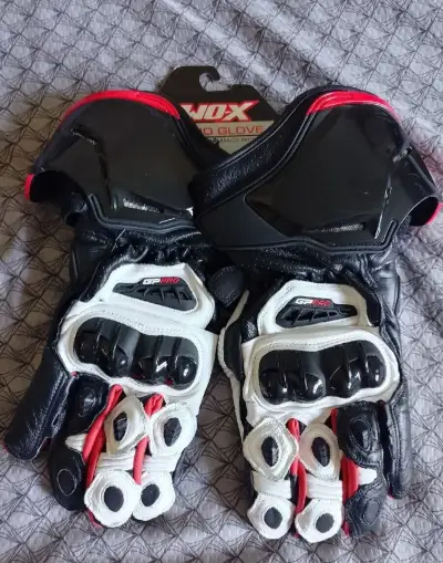 Kožené rukavice na motorku 🧤