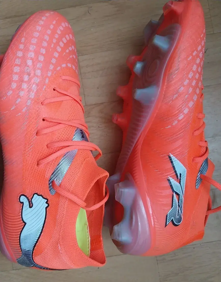 Kopačky PUMA FUTURE 9 ako nove veľ. 40
