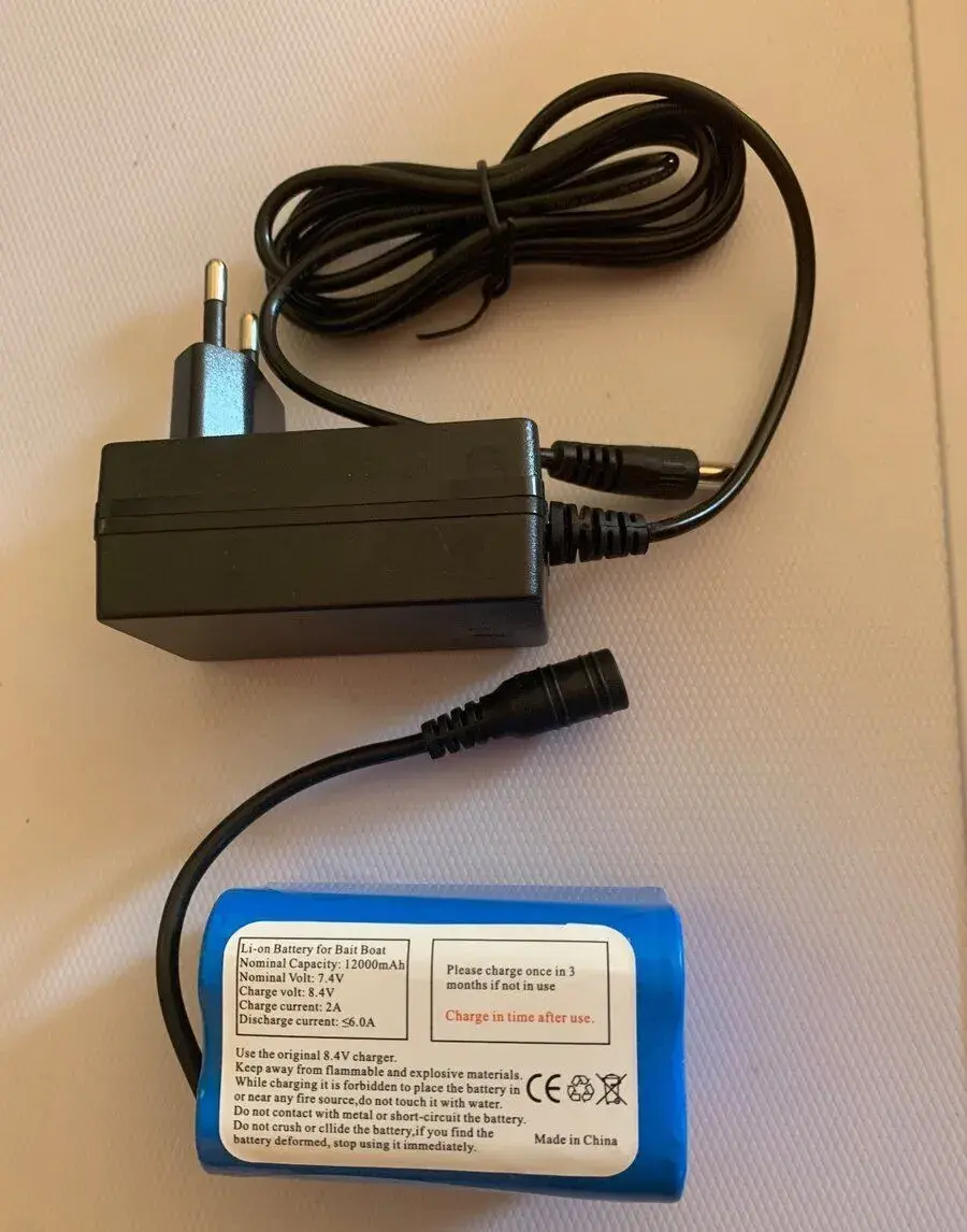 KVALITNÁ 12000 mAh batéria zavážacia loďka