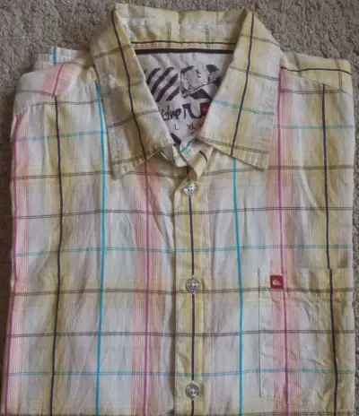 Kosela QUIKSILVER farebna, velkost S