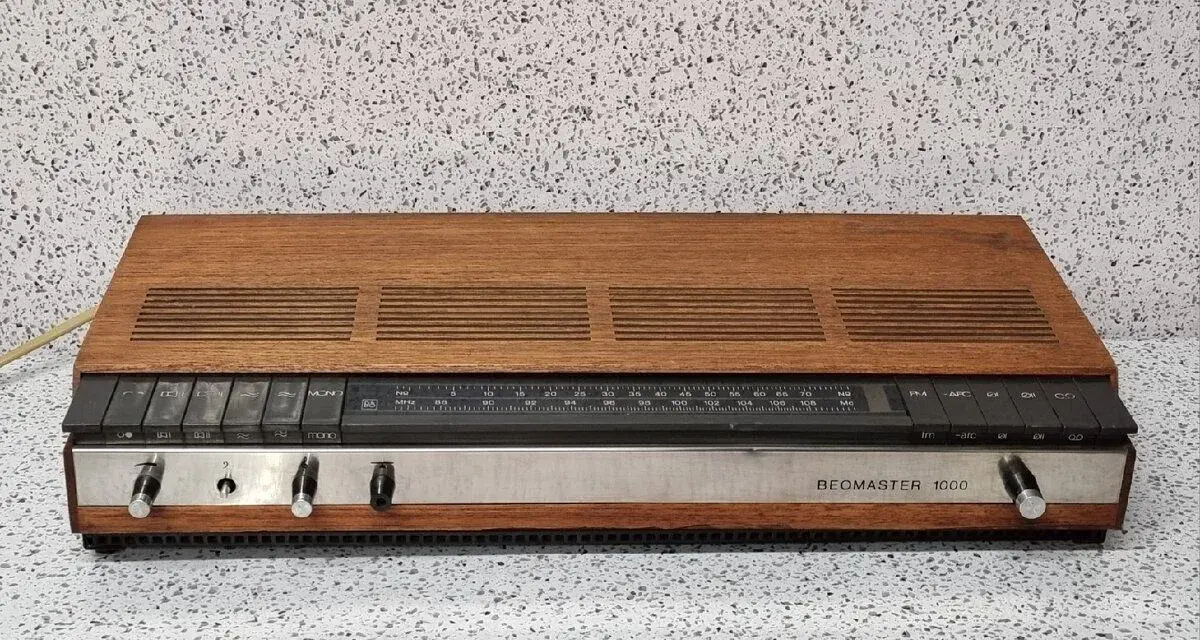 BEOMASTER 1000 / BANG & OLUFSEN / DENMARK