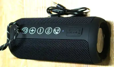 Prenosný Bluetooth reproduktor