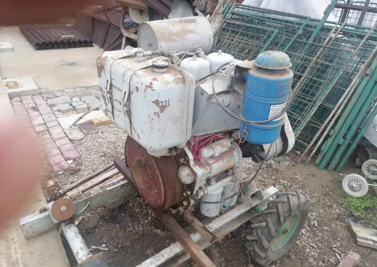 Spaľovací motor vzduchom chladený NAPAJEDLÁ