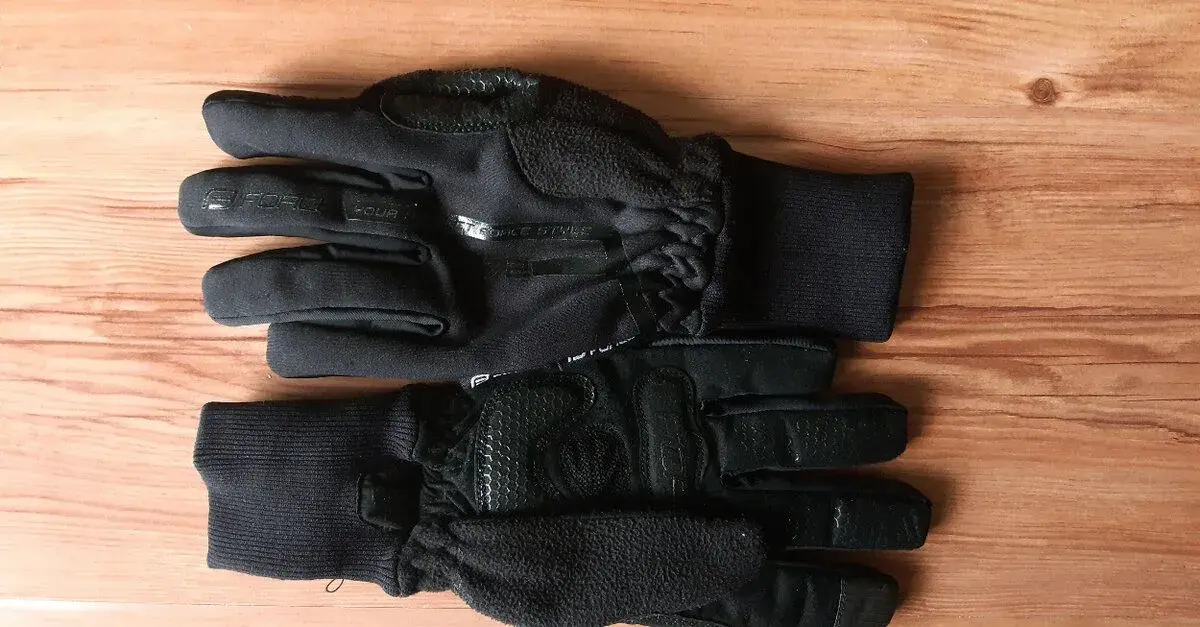 Zimné cyklistické rukavice Force X72
