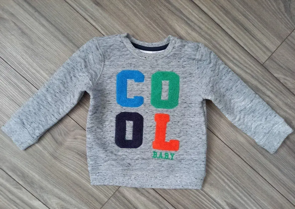 Mikina COOL,velosť 116, top stav