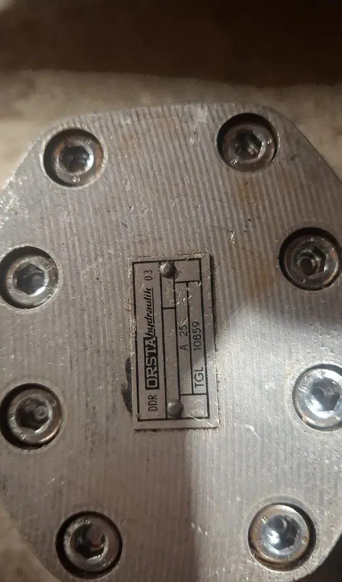 Hydraulicke čerpadlo 25l