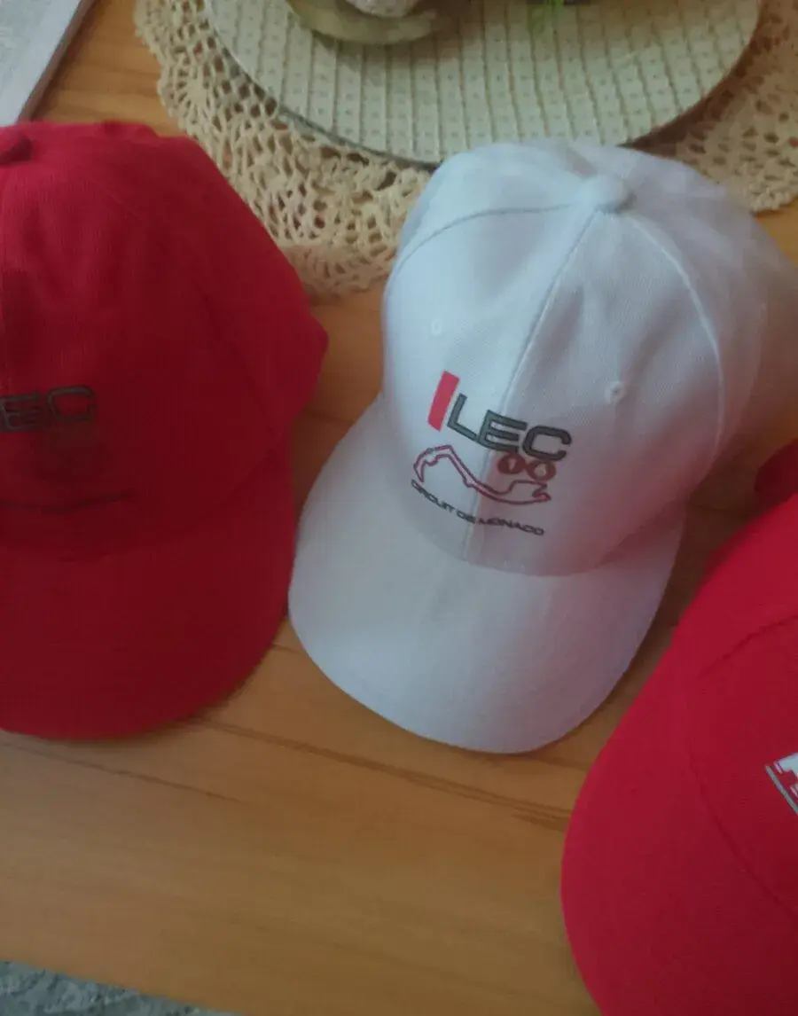 Golf rukavica na pravú ruku hraje ,ľavák,
