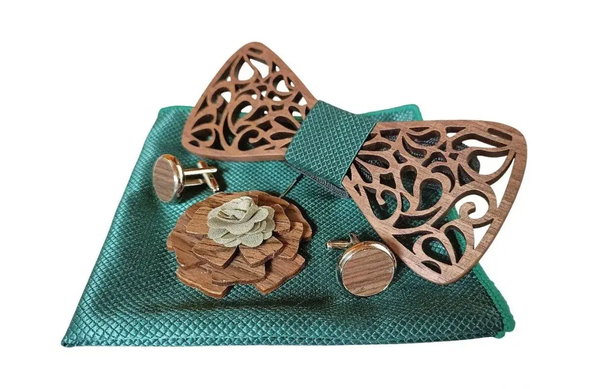 Smaragdový drevený motýlik - set s brošňou