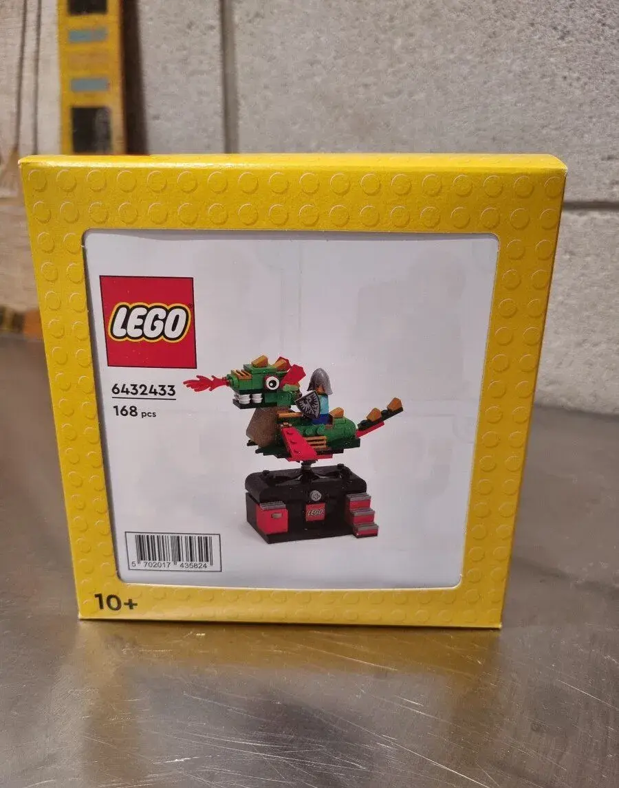 LEGO VIP Dobrodružná jazda na drakovi