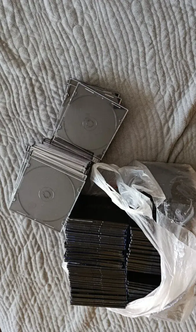 Obaly na CD nove