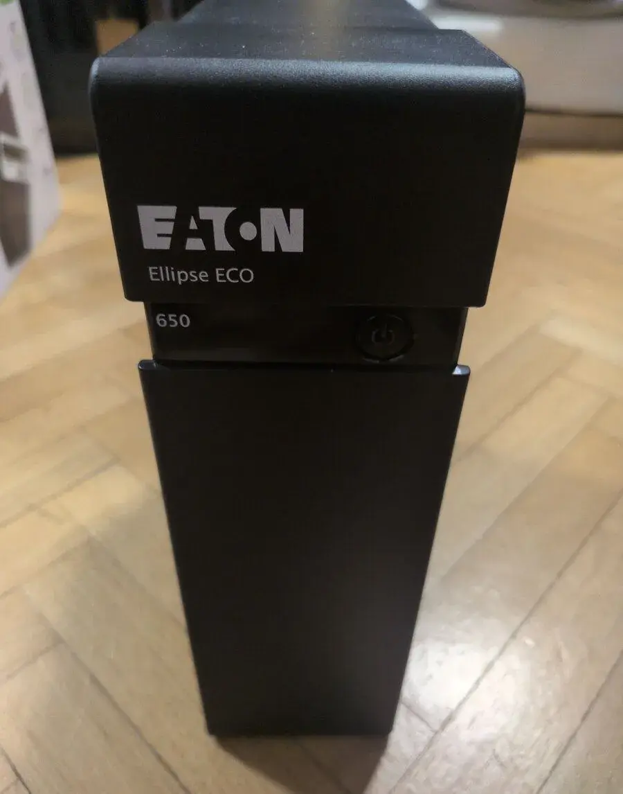 Záložný zdroj EATON UPS Ellipse ECO 650 FR USB