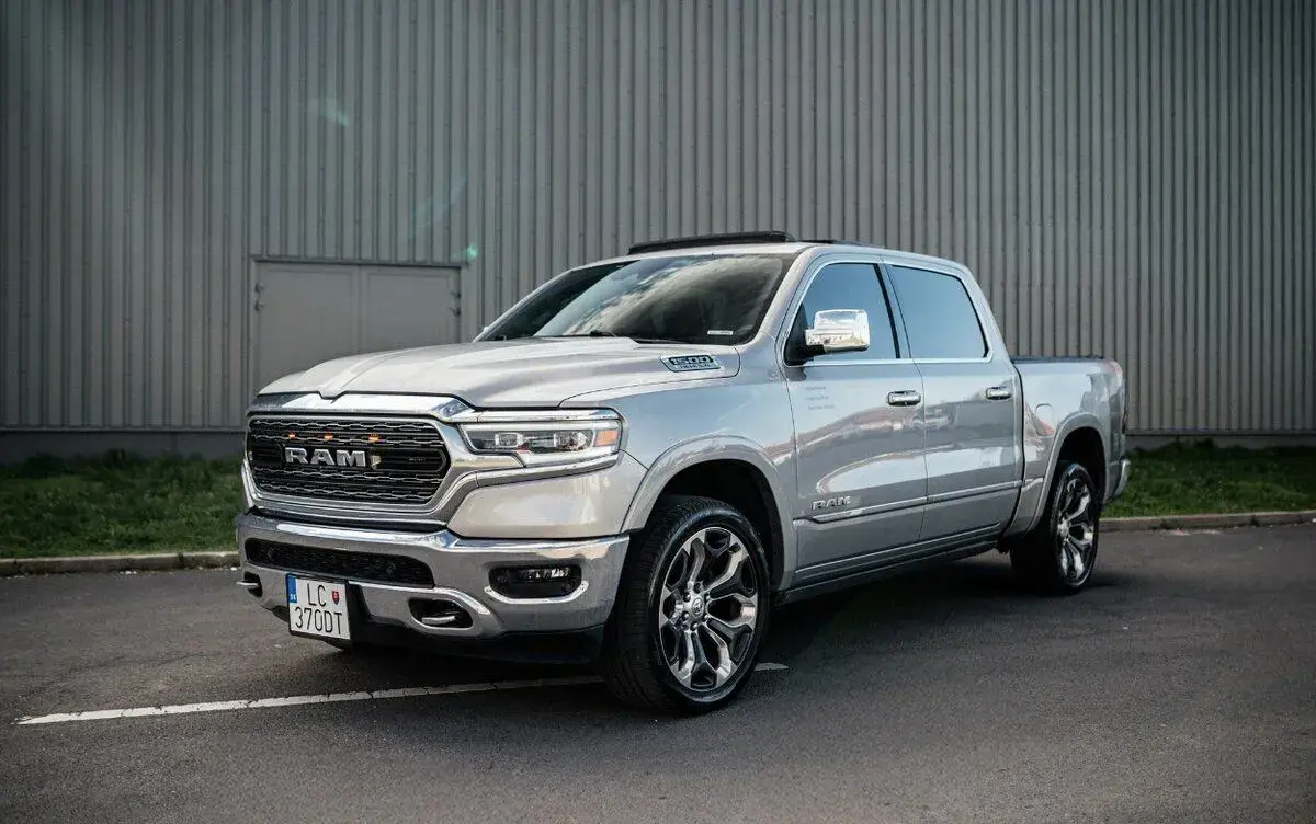 Dodge Ram – 2019, 148 000 km
