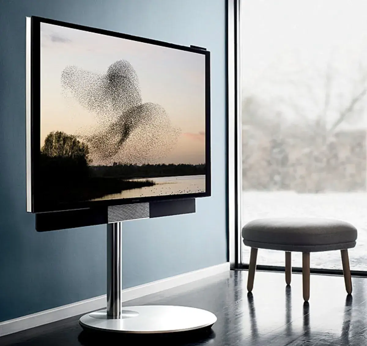 Bang&Olufsen Beovision Avant 55 s natáčacím stojanom