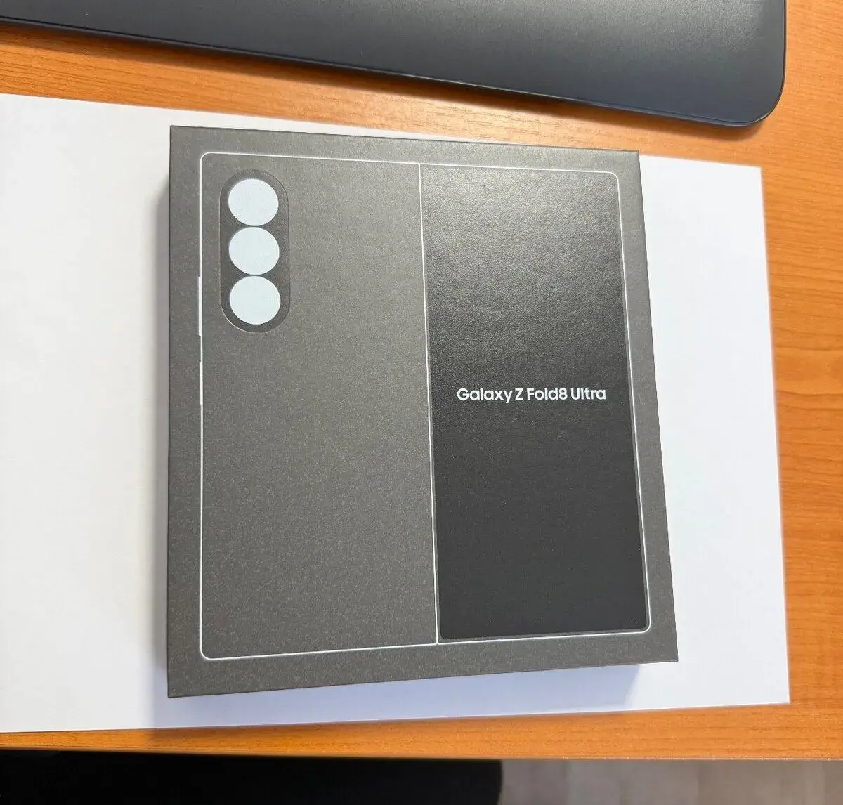 Samsung Galaxy Z Fold 8 Ultra 1TB