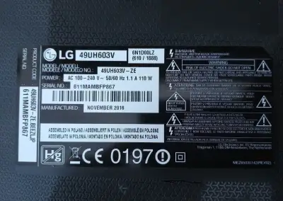 Rozpredam TV LG 49UH603V