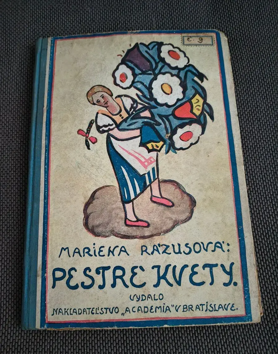 Mariena Rázusová - debutová zbierka básní