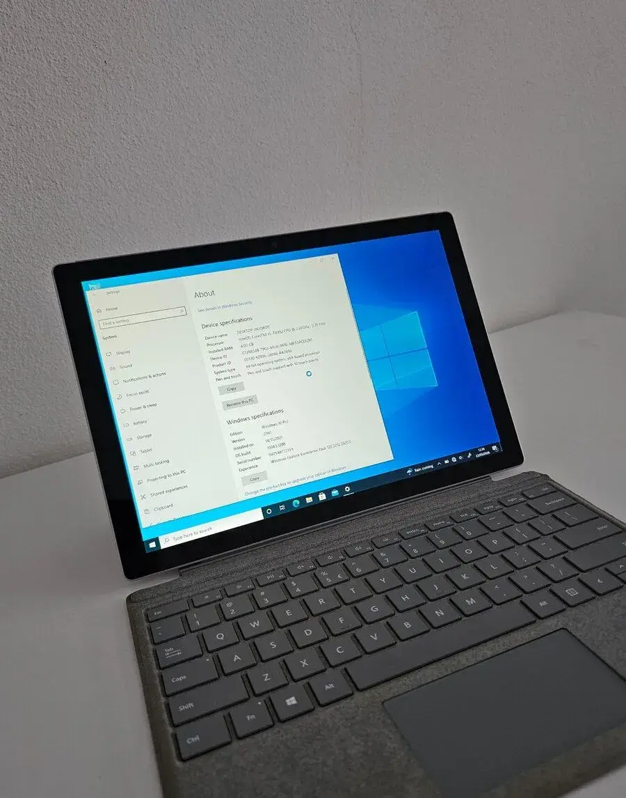 Microsoft Surface Pro 5. generácie